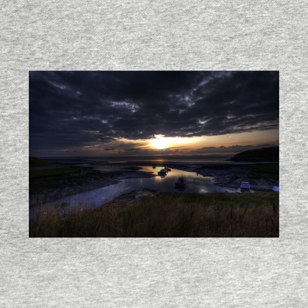 Sunset Over Clevedon Estuary by Nigdaw